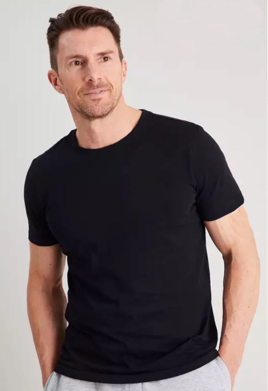 100% Cotton Basic Round Neck T shirt for all day wear.